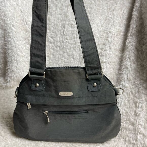 Baggallini gray Nylon small shoulder bag with padded interior compartment - Picture 1 of 11